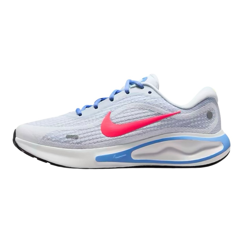 NWT Nike Journey Run Women’s Road Running Shoes